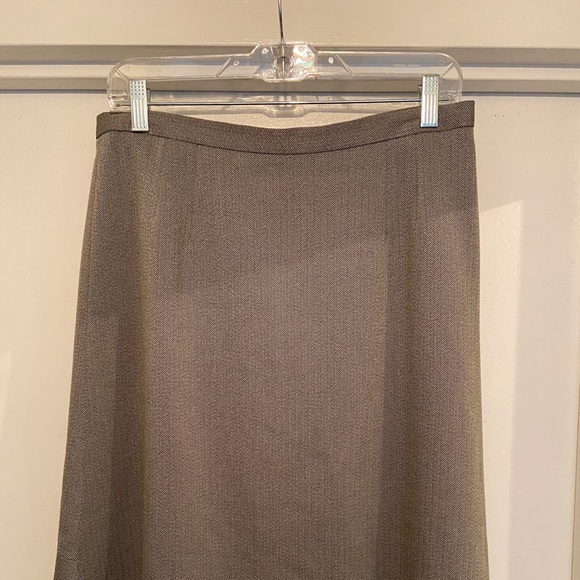 Women’s lined skirt - Picture 1 of 1